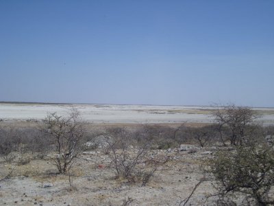 Dry_Mopipi_dam_J_Atlhopheng.jpg