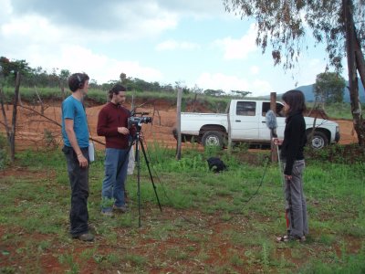 Preparativos_para_entrevista_Huertitas_020808_.jpg